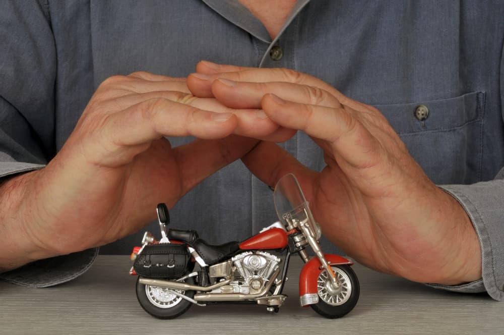 Lawyer protecting rights of accident victims