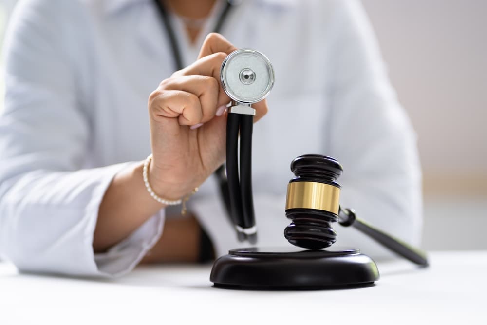 Why You Need a Medical Malpractice Attorney 