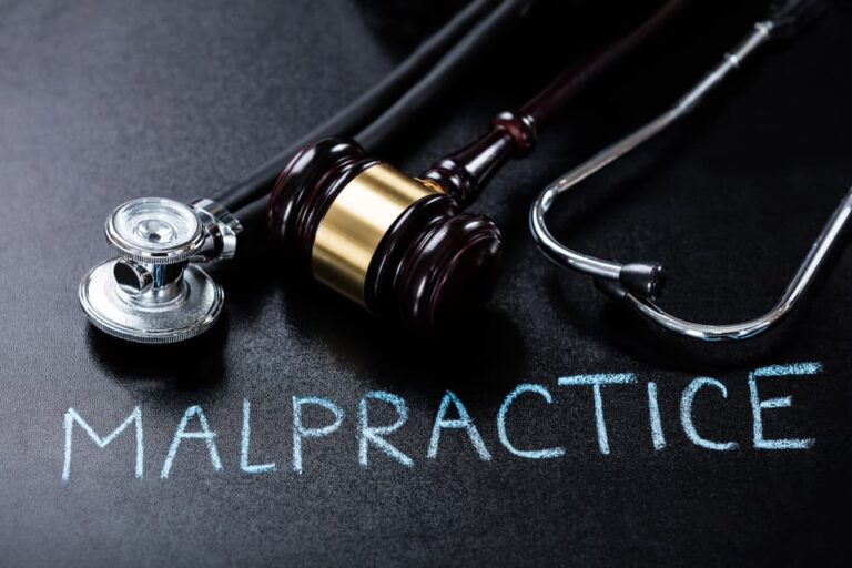 What is the Difference Between Malpractice and Negligence | Tysons ...
